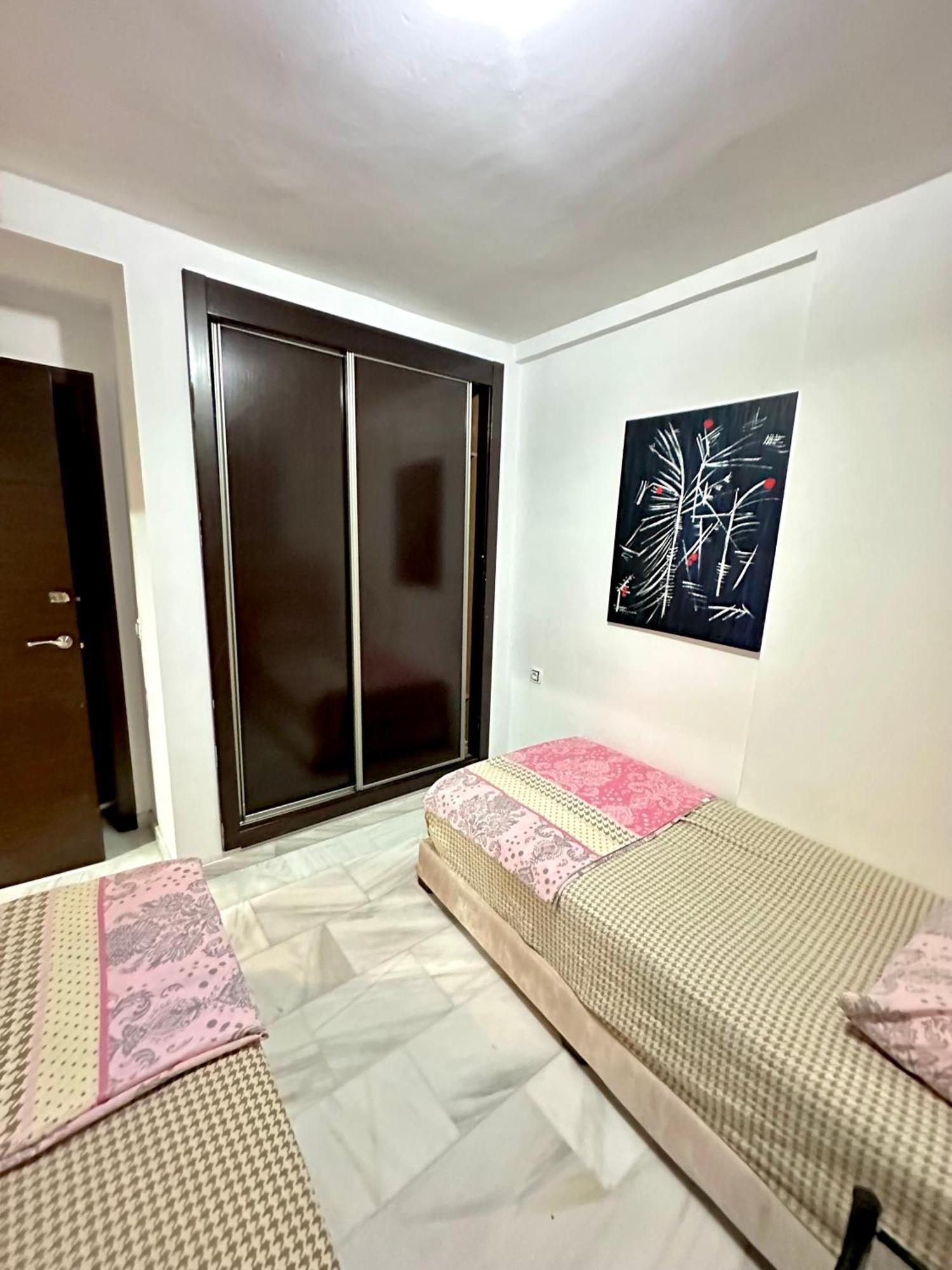 Appartement Cozy Next To The